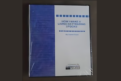 Daytrader analyzing stock charts using David Floyd’s strategies